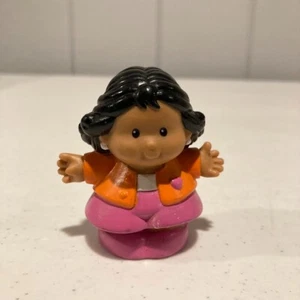 Fisher Price Little People Afroamerikanerin Frau mit Ohrringen 1997 - Bild 1 von 6