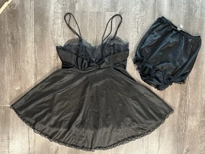 Set mutandine nylon nero trasparente vintage anni 50 2 pezzi shorty babydoll camicia da notte negligee MORBIDE - Foto 1 di 24