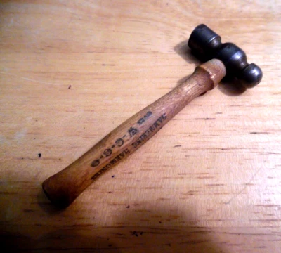 RARO LLOYD LA BILES MARTILLANDO ARMONÍAS RADIO WCCO MINI MARTILLO RESORTE PK CASINO Foto 1 de 4