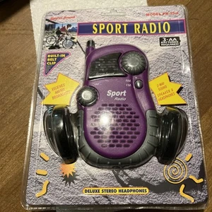 Lenoxx Sound Model PR-35M AM/FM Sport Radio Headphones & Belt Clip NOS Purple - Picture 1 of 2