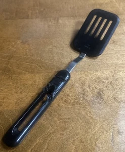 EKCO Kurz 11" Schwarz Nylon Schlitz Küche Spatel Wender USA - Bild 1 von 7
