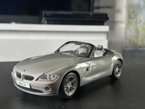 1:18 Welly BMW Z4 Convertible 3.0i - Silver - Picture 1 of 18
