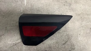 2017-2023 TESLA MODEL 3 REAR RIGHT SIDE QUARTER REFLECTOR LIGHT OEM - Picture 1 of 3