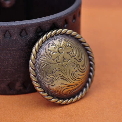 1-1/2" JUEGO 6 SILLINES WESTERN ANTIGUOS LATÓN FLORAL GRABADO MARROQUINERÍA CONCHOS Foto 1 de 4