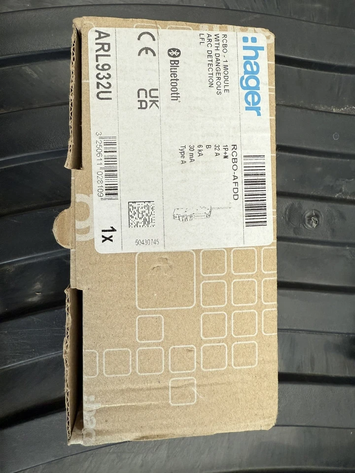 Hager ARL932U 32A RCBO AFDD B Curve 6kA Type a 30mA Arc Fault  - Image 1 of 1