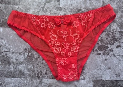 NUEVO CON ETIQUETAS BRAGAS VICTORIA'S SECRET MEDIAS ROJAS ENCAJE FLORAL MALLA RARAS CHEEKINI DESCARADAS Foto 1 de 4