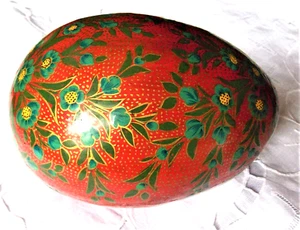 BOITE DE COLLECTION PEINTE A LA MAIN ARTISANAT DU CACHEMEERE  OEUF ROUGE  - Picture 1 of 3