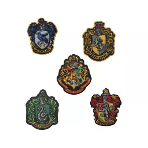 Harry Potter Iron on Sew on Embroidered Patch Badge Appliques For Clothes - Picture 1 of 8