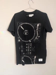 SupremeBeing Vinyl Record Player Turntable DJ Cotton Small Black T Shirt A3-1-12 - Picture 1 of 5