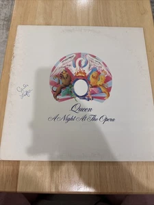QUEEN A Night At The Opera ELEKTRA LP wlp embossed matt gatefold r - Bild 1 von 6