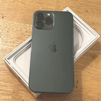 iPhone 13 Pro Max｜128gb｜Unlocked - Image 1 of 4