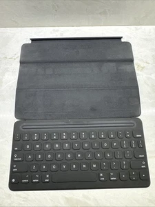 Teclado inteligente Apple iPad 7ª/8ª/9ª generación 10,2"/Pro 10,5"/Aire 3ª generación negro A1829 - Imagen 1 de 3