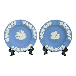 Wedgwood Jasperware Blue 3 Slot Round Ashtrays Aurora Chariot + Cupid Asleep - Picture 1 of 8