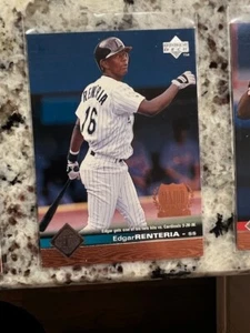 1997 UPPER DECK CARD FLORIDA MARLINS EDGAR RENTERIA #77 - Foto 1 di 1