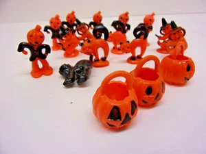 17 Halloween 50er Jahre Hongkong Kunststoff Cupcake Topper - Bild 1 von 1