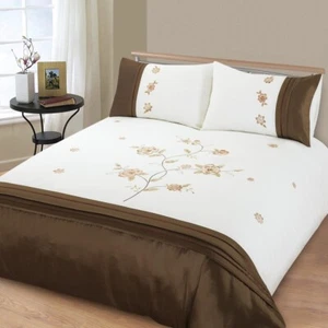 Double Bed Angelica Chocolate Floral White Brown Elegant Bedding Set - Picture 1 of 1