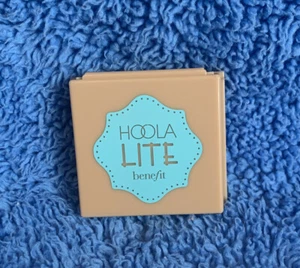 Benefit Hoola Lite Bronzer 4g - Travel Size - MELB SELLER - Picture 1 of 3