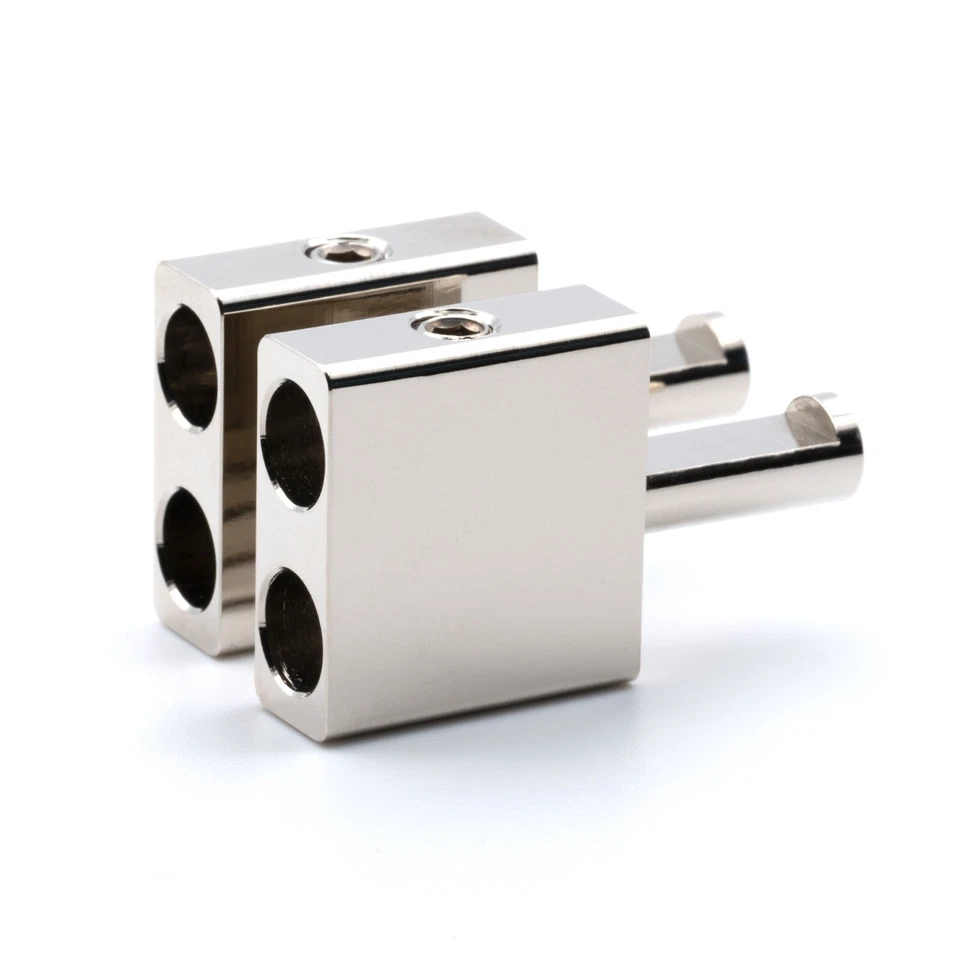 Pair Of ILL Customz Dual 8 Gauge to Single 8 Gauge Amplifier Speaker Inputs - Image 1 of 4