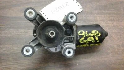 90 91 92 NISSAN STANZA WINDSHIELD WIPER MTR 17771 - Image 1 of 2