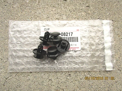 05 - 14 TOYOTA TACOMA JUEGO DE 5 CUBIERTA RADIADOR EXTERIOR CLIP SELLO SUPERIOR NUEVO Foto 1 de 4