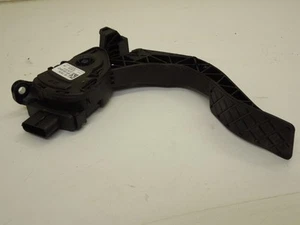 Audi A8 4H D4 Accelerator Pedal for Diesel Engines 8K1723523A - Picture 1 of 7