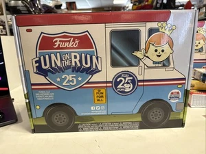 Funko! Fun On The Run Funko 25 Aniversario Caja Vacía - Imagen 1 de 9