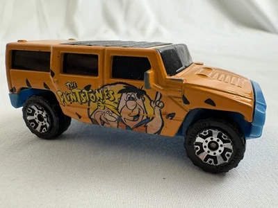 2002 02 Hummer H2 SUV Concept Collectible 1/64 Scale Diecast Diorama Model - Image 1 of 4