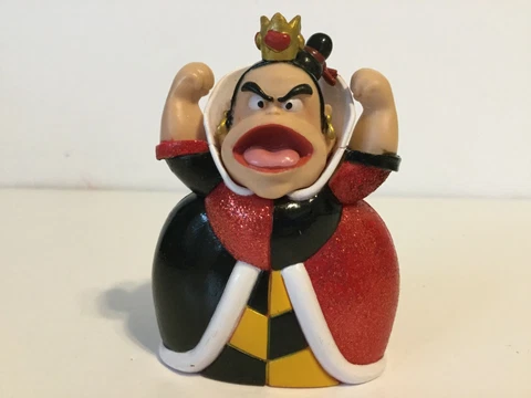 3.25" Plastic Toy Figure Angry Queen of Hearts Alice in Wonderland Glitter D1 Cover