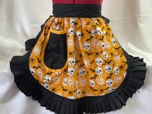 RETRO VINTAGE 50s STYLE HALF APRON / PINNY - HALLOWEEN THEME on ORANGE with BLAC - Picture 1 of 7