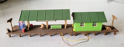 Custom-Lifelike HO Train station-Custom painted with light - Image 1 of 4