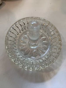 Oleg Cassini Crystal Ring Holder - Picture 1 of 3