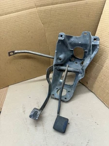 OEM 1989-1994 Ford Ranger Clutch Brake Accelerator Pedals Set - Picture 1 of 10