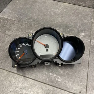 OEM 2015 - 2021 PORSCHE MACAN Instrument Cluster / Speedometer 95B920901ES - Picture 1 of 12