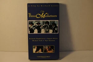 The Three Musketeers, Michael York, Raquel Welch, Adventure movie, VHS tapes - Picture 1 of 3