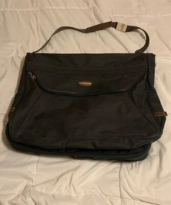Global Traveler Green Canvas with Brown Accents Hanging Garment Bag - Picture 1 of 18