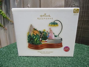 Brand New Hallmark The Wizard Of Oz I'll Get You My Pretty Magic Christmas Table - Picture 1 of 5