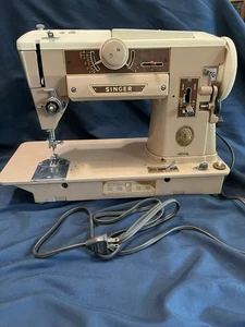 SINGER 401A For Repair Or Parts- Tested, Works! See Desc. - Picture 1 of 9