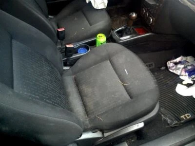 Passenger Front Seat VIN J 8th Digit 2 Door Fits 00-07 GOLF 3177900 - Image 1 of 4