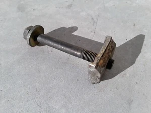 1982 Mercedes Benz W123 240D Manual Transmission Front Mount Support Bracket OEM - Bild 1 von 8