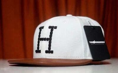 Nuevo Sombrero The Hundreds X New Era Ajustado Para Hombre Blanco TALLA 7 1/8 RHTNBR-86 Foto 1 de 4