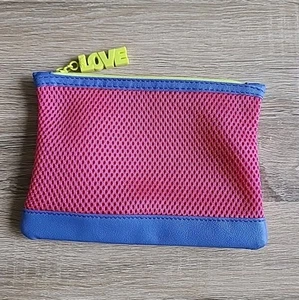 IPSY Glam Bag June 2023 Only No Products Pink - Picture 1 of 2