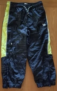 Oshkosh B'gosh Black & Green Boys Size 4T Polyester, Drawstring, Lined Pants - Picture 1 of 4