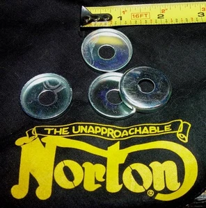 Norton Commando, Roadster, Interstate, Hi Rider (4), fabricante de equipos originales, lavadoras de asientos ahuecados - Imagen 1 de 5