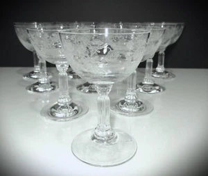 10 copas de cóctel de licor vintage de 4 1/4" con ramo de cristal Fostoria difíciles de encontrar - Imagen 1 de 5