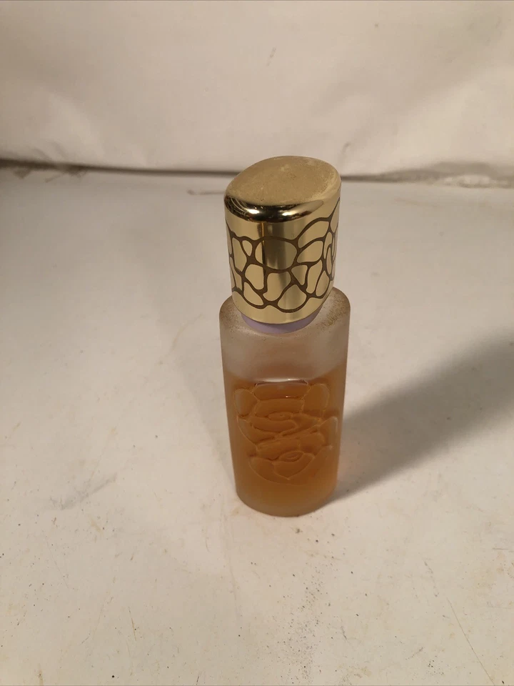 De colección Quelques Fleurs Royale Por Houbigant Eau De Parfum Splash 1.67 fl oz Ver Relleno Foto 1 de 4