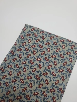 Judie Rothermel Fabric Rocky Mountain Quilt Museum Blue Floral Sew FAT QUARTER  - Image 1 of 2