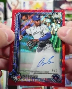 2025 Topps Chrome Orelvis Martinez Red Wave Auto #5/5 - Picture 1 of 1