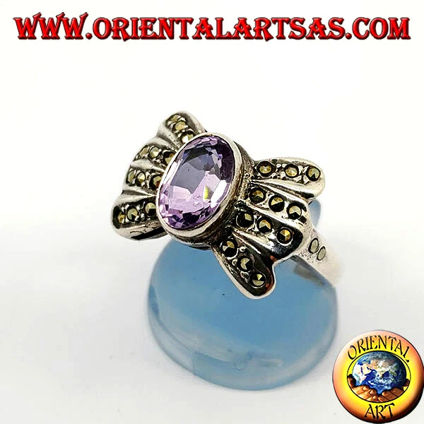 Anello in Argento 925‰ a fiocco con ametista ovale naturale e marcasite - Immagine 1 di 1