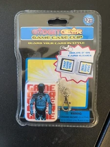Gadget Gear Spiel Hülle Clip für 2 Ds Kartenspiele - Bild 1 von 6