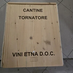 vino rosso + bianco brut - Foto 1 di 5